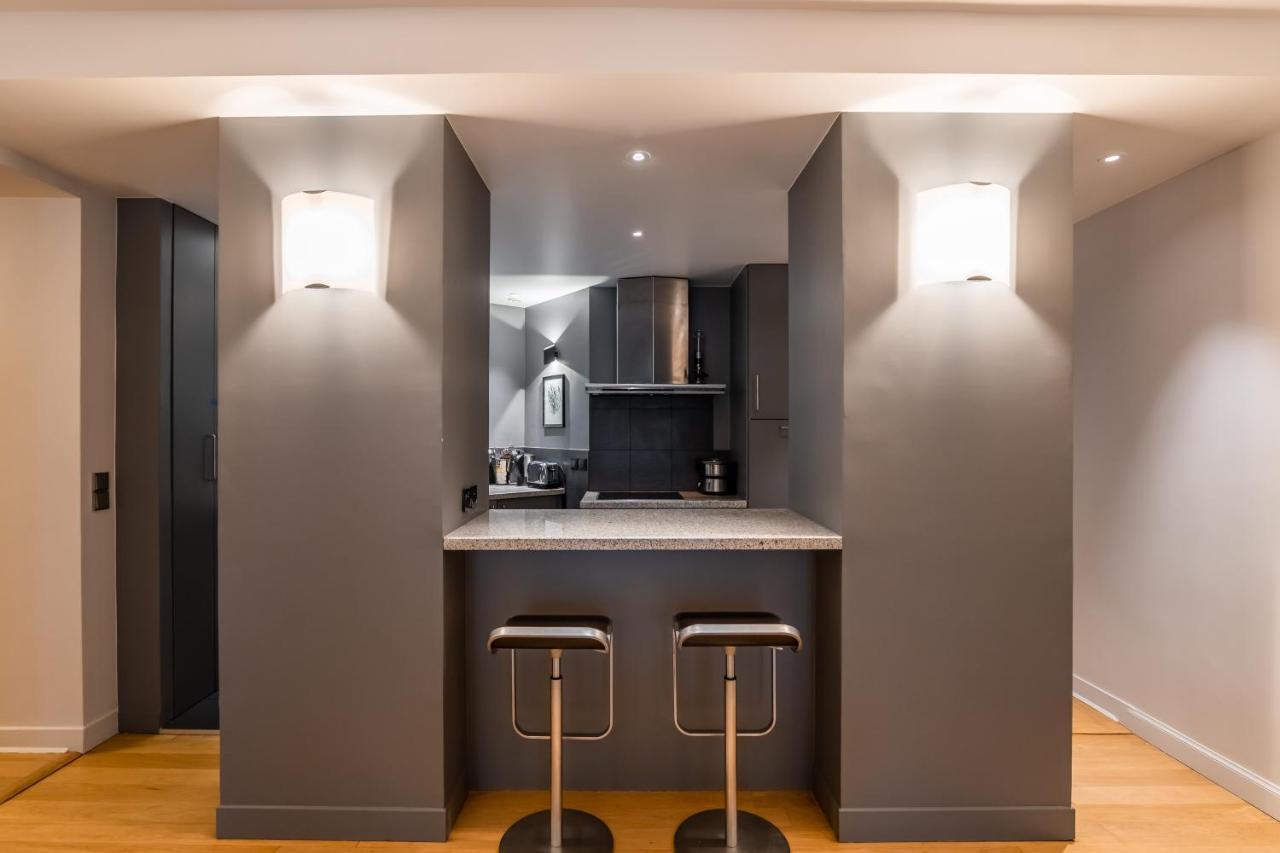 Veeve - Pompidou Hideaway Apartment Paris Ngoại thất bức ảnh