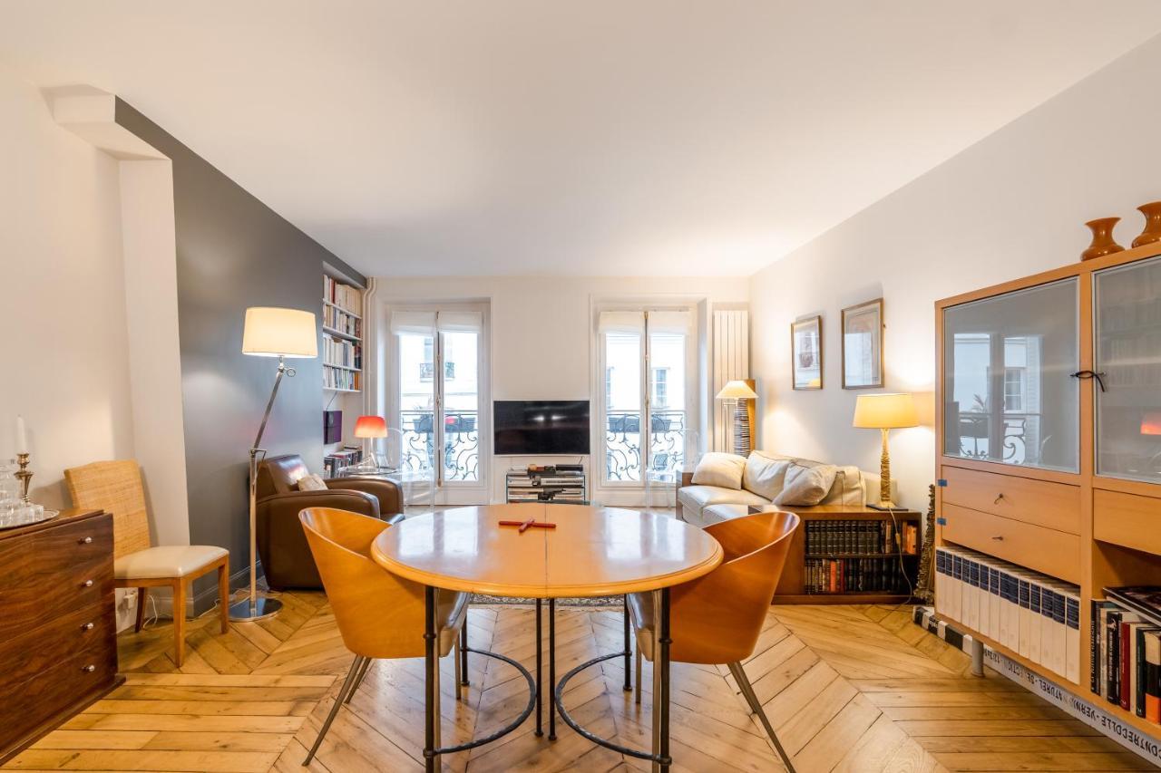 Veeve - Pompidou Hideaway Apartment Paris Ngoại thất bức ảnh