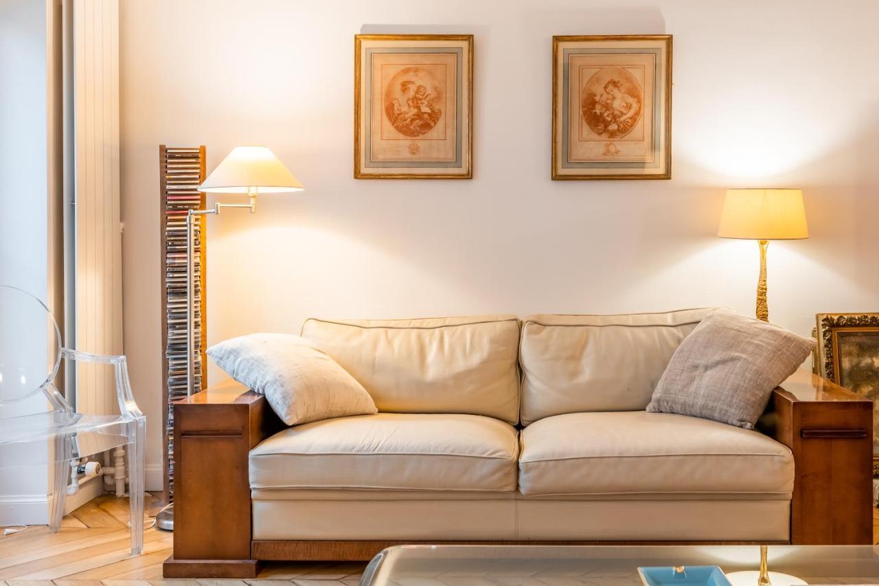 Veeve - Pompidou Hideaway Apartment Paris Ngoại thất bức ảnh