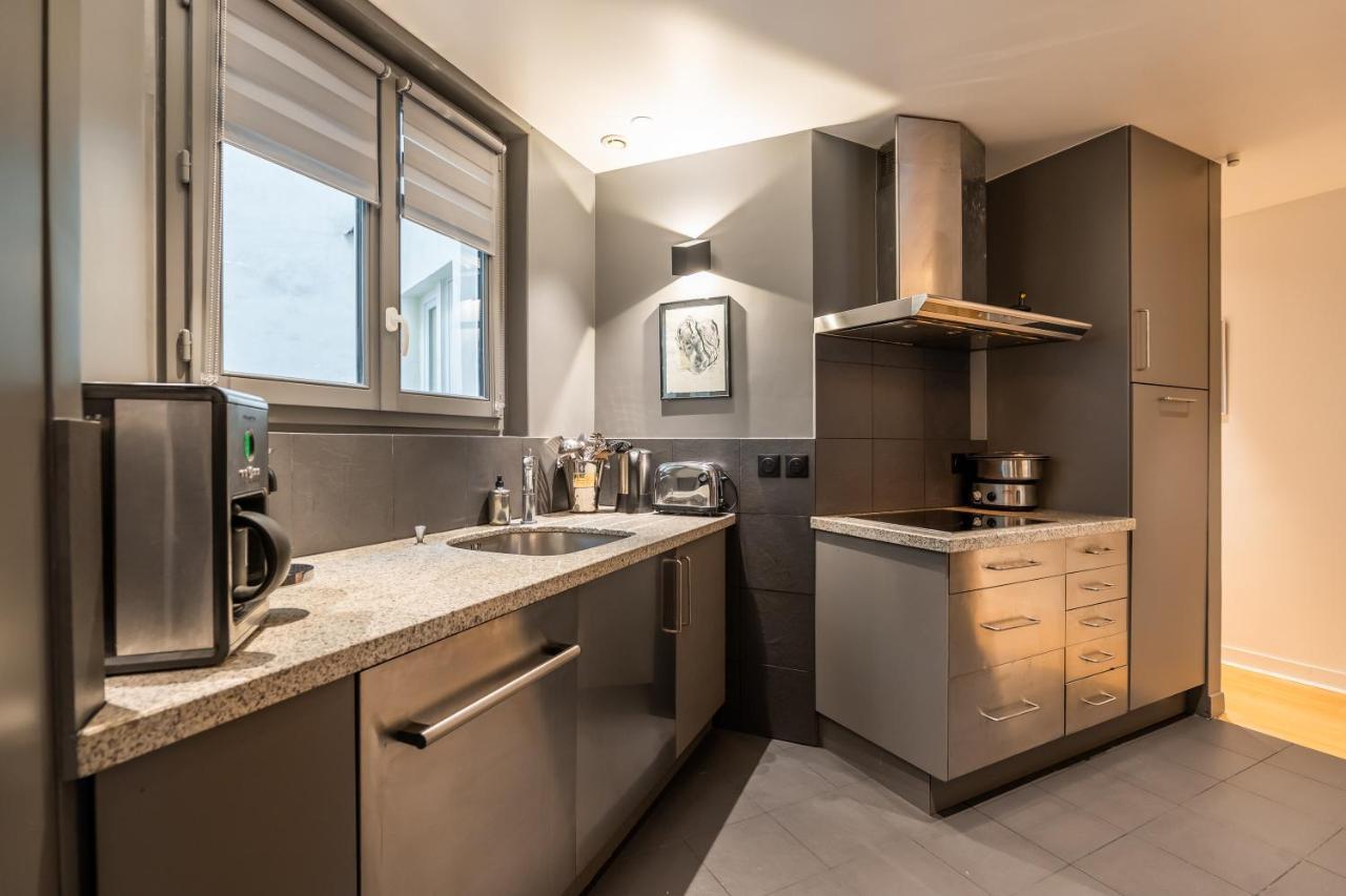 Veeve - Pompidou Hideaway Apartment Paris Ngoại thất bức ảnh